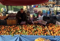 Adana'da dalında kaldı, 15 liradan 3 liraya düştü: Çiftçi ürünü toplayamıyor!