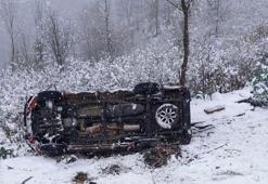 Ordu Gölköy'de kamyonet karla kaplı yolda şarampole yuvarlandı: 6 yaralı