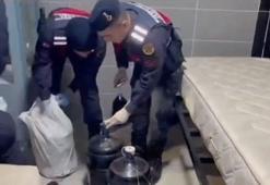 Aydın'da operasyon: 6 ton sahte şarap yakalandı