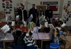 Cilo Dağı eteğinde iyilik hareketi: Köy okullarında başladı!