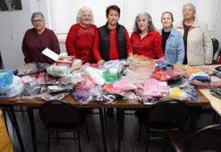 Sakaryalı kadınlar elleriyle iyilik örüyor! 'Bizim sevgimizi hissetsinler'