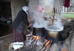 Kış kapıda, kazanlar kuruldu! Muş'ta imece usulü kavurma telaşı başladı: Gelenek yıllardır bozulmuyor