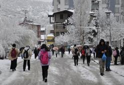 Kar ve gök gürültülü sağanak kuvvetli geliyor! Meteoroloji uyardı: 10 ilde kar, 28 ilde yağmur alarmı