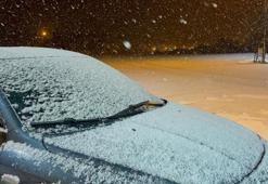 Ardahan'ın yükseklerinde kar etkili oluyor