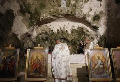 Dünyanın en eskisi Hatay'da bulunuyor! Tarihi mekanda Noel ayini yoğun ilgi gördü