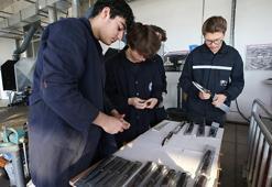 Bursa'da lise öğrencileri marka kurdu, okulda üretiyor! Yurt içi ve yurt dışından sipariş yağıyor