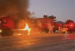 Seydikemer’de tuğla yüklü TIR yandı