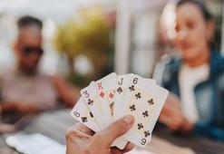2026’nın En Popüler Yılbaşı Kart Oyunları: İskambil ile Evde Eğlenceli Oyunlar