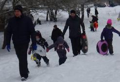 Sakarya’da okullar tatil mi? Yarın okul var mı? 30 Aralık 2025 Pazartesi Sakarya’da okullar tatil edildi mi? Açıklama geldi