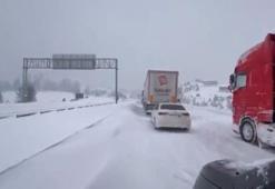 Bolu’da kar esareti! Yollar tamamen ulaşıma kapandı, ekipler hızla harekete geçti