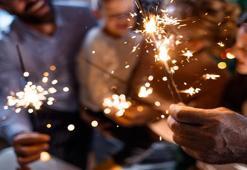 Aileye yeni yıl mesajları 2026: Anne, baba, kardeş ve aile büyükleri için anlamlı dilekler