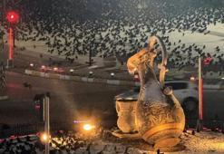 Erzincan’da akşam saatlerinde ortaya çıkıyorlar! Bir anda gökyüzünü sarıyorlar, belediye kovalama ekibi bile kurdu