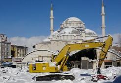 Atıl durumdaydı! Mısır Çarşısı'nda yıkım başladı: Yeni proje 6 ayda tamamlanacak