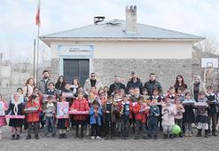 Çocukların dileği gönüllü çalışanlar ile gerçek oluyor