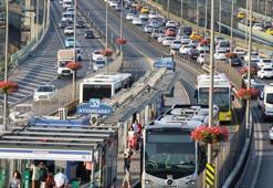 İstanbul Toplu Taşıma Yılbaşında Saat Kaça Kadar Çalışıyor? 1 Ocak Sefer Saatleri (Metro, Metrobüs, Otobüs, Tramvay)
