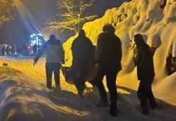 Tunceli'de karla kaplı yollarda zamana karşı yarış kameraya yansıdı