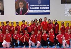 Körfez'in karatecileri madalyaya doydu!