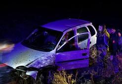 Sakarya'da otomobil tarlaya uçtu! Ekipler seferber oldu