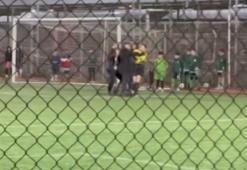 Kocaeli'de çocuk maçında kadın hakeme saldırdılar!