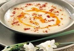 Gaziantep’te kış sofralarının vazgeçilmezi: Börek Çorbası