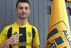 Aliağa FK, Manisa FK'nın golcüsünü transfer etti