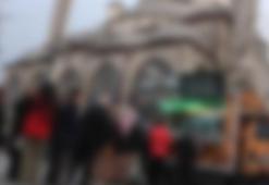 Aydın'da cami önünde 3 bin kişiye domuz eti yedirdi: Sevap mı, günah mı?