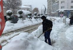 Bolu'da kar yağdı, en çok bu ürün 'yok' sattı