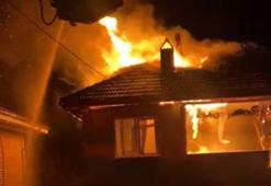 İki katlı evde çıkan yangın korkuttu
