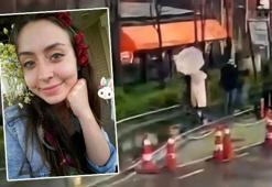 Beyoğlu'nda devrilen tabelanın altında kalan genç kadın yaşam mücadelesi veriyor! O anlar an be an kamerada