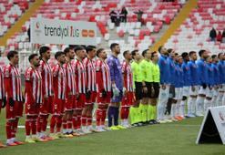 Sivasspor evinde Erzurumspor FK'ya boyun eğdi