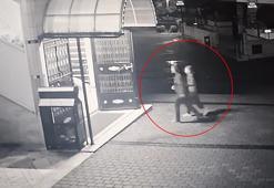 Bursa'da eşinin şiddetinden kaçan kadın ve kızı camiye sığındı! O anlar kamerada