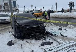 Yozgat’ta iki otomobil kavşakta çarpıştı: 1 ölü, 1 yaralı