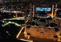 Yarın kandil mi? 15 Ocak 2026 Perşembe gecesi ne kandili? Kandil ne zaman, hangi gün ve ayın kaçında?