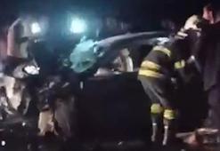 Hatay'da otomobil ile minibüs kafa kafaya çarpıştı: 1 ölü, 6 yaralı