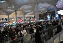Sömestr başladı, havalimanına akın var!