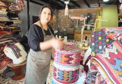 Balıkesir'de çöpten aklına bir fikir geldi: Her renkten üretiyor, piyasanın hakimi oldu