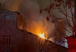 Ümraniye'de gece alevlerle aydınlandı: 3 katlı binada korkutan yangın