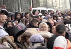 Bursa'da kayıp 100 lira için izdiham! Saatlerce beklediler