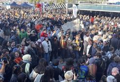 Hamsi Festivali’nde 3 ton hamsi dağıtıldı: 100 metrelik kuyruk oluşturan Bodrumlular ziyafet çekti