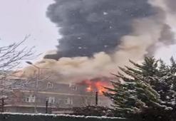 Tuzla'da korkutan fabrika yangını!