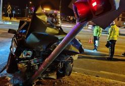 Çorum’da iki otomobil kavşakta çarpıştı; 4 yaralı