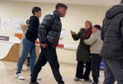 Burdur'da 17 yaşındaki iki gencin kavgası kanlı bitti: 2 yaralı