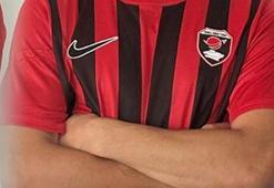 Denizli İdman Yurdu bir transferi daha bitirdi