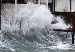 Güney Ege'de kuvvetli fırtına uyarısı