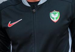 Amedspor, Bursaspor'un eski yıldızını imzaya getiriyor