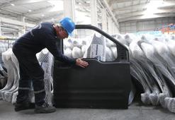 Tamircilerde yedek parça krizi: Yüzbinlerce araç parça bekliyor