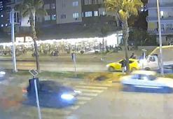 Mersin'de yayaya yol vermek isterken zincirleme kazaya neden oldu