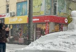 Batman'da hasret yıllar sonra sona ermişti: Kardan adamlar kentin simgesi oldu