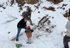 Erzincan'da hayata geçti: Kar yağınca herkes yollara çıktı