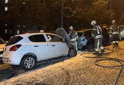 Beşiktaş'ta park halindeki 4 araç alev alev yandı